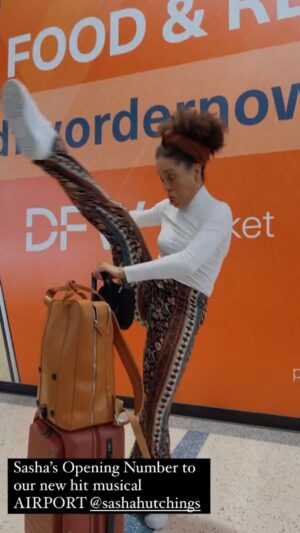 Sasha Hutchings Instagram - AIRPORT THE MUSICAL. “When you’re stuck at the airport,Terminal D is for Dance”

#internationaldanceday 
#nationaldanceday 
@delta