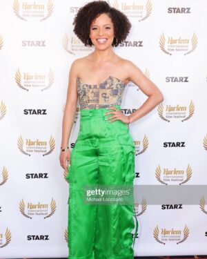 Sasha Hutchings Instagram - @runtheworldstarz S2 Premiere @harlemfilmfest 

Watch on @starz now now now!!!

@miaou corset
@hanifaofficial pants
@curlwhisper💇🏽‍♀️
Makeup = Me sis. Me. 💄