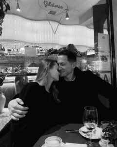 Actor Sasha Roiz HD Instagram Photos and Wallpapers June 2024