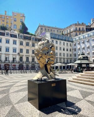 Sasha Roiz Instagram - Obrigado Portugal! #Lisboa🇵🇹