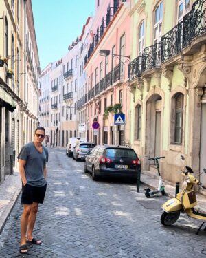 Sasha Roiz Instagram - Obrigado Portugal! #Lisboa🇵🇹