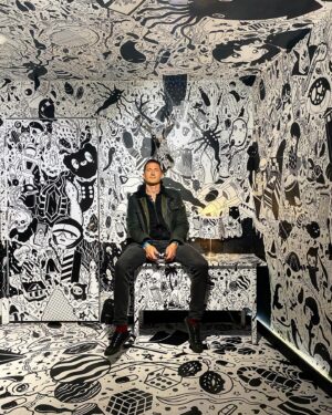 Sasha Roiz Instagram - 