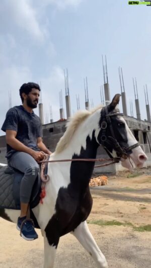 Sassi Selvaraj Instagram - Horse riding was always my dream !! Bucket lists should be explored , it should not be in bucket always!! 
Started to explore ❤️

#horse #horseriding #ride #horseridingiscommon #blackandwhite #saddled #bucketlist #learning #excites #fun #loved