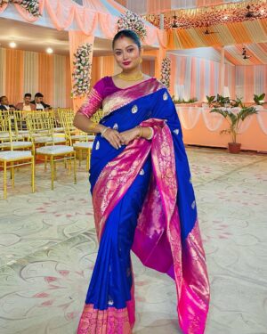 Satirtha Debnath Instagram - Saree ❤️🧿

#weddingseason #photogram #sareelove #sareefashion #bongonari #tripuragirl #katansilk #loveyourself #instagood #instadaily #trending #fashionista #culture #bengali