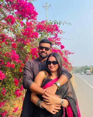Satirtha Debnath Instagram - 🩷🩷 

#loveyou #loveofmylife #photogram