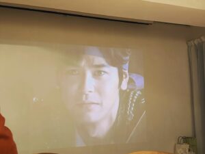 Satoshi Tsumabuki Instagram - 久しぶりの天地人会

最高な仲間

出会いは財産です

この一期一会に感謝

#天地人
#大河ドラマ
#北村一輝
#パパイヤ鈴木
#松尾諭
#葛山信吾
#お祝いまでしてくれた
#みんな大好き

It was finally great to get together again with the awesome cast of the period drama I worked on, “Tenchijin”
Amazing friends forever!
This group that came together is treasure to me.
I truly appreciate this, “Ichigo Ichie” = “Once-in-a-lifetime fate”
