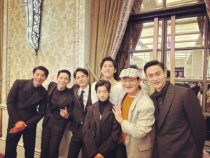 Satoshi Tsumabuki Instagram - #goldenhorse 

台湾の映画界って、みんな家族みたいでとっても温かい

席に座ってたら、みんな会いに来てくれて本当に嬉しかった

ありがとう、台湾！

また会いましょう！

Everyone in the Taiwanese Film Industry is like family to me, which kept me so warm!

As I was just sitting in my seat, many people came up to greet me.

Thank you Taiwan!!

See you again soon!!

#張震
#満島ひかり
#許光漢 
#李安
#李屏賓
#劉冠廷
#林柏宏
#朱軒洋
#吳慷仁
#柯震東
#李康生
#宗芸樺
#邵雨薇