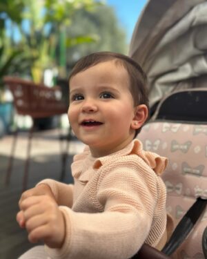 Saúl Craviotto Instagram - Domingo inmejorable con mis chicas ☀️😎🥰