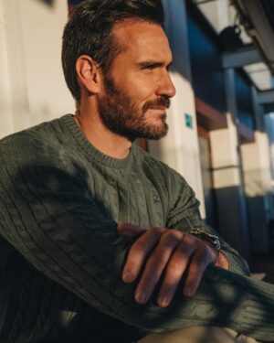 Saúl Craviotto Instagram - Abraza los desafíos como oportunidad de crecimiento 🌅