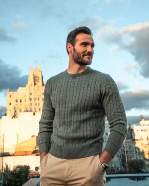 Saúl Craviotto Instagram - Abraza los desafíos como oportunidad de crecimiento 🌅