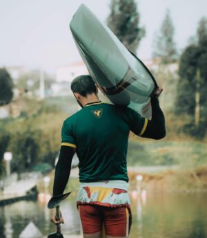 Saúl Craviotto Instagram - En la recta final de la concentración de Sevilla. Está poniéndose cuesta arriba pero seguro que el esfuerzo dará sus frutos 💪💪💪🧠🏋️🏆
📸 @jotanotas.photo 
#entrenamiento @ucam_universidad