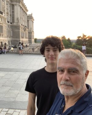 Saúl Lisazo Instagram - Por el palacio Real!