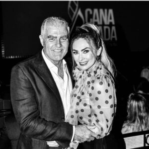 Saúl Lisazo Instagram - Reencuentro con mi querida @aracelyarambula en @CapCanafestival