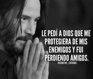 Saúl Lisazo Instagram - Nada mas cierto!!!nunca esperes nada!!!
