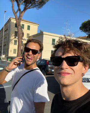 Saul Nanni Instagram - SUPERSEX é su NETFLIX 🌍🌏🌎
