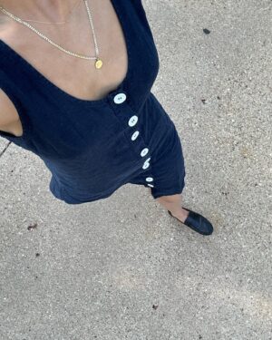 Savannah Jayde Instagram - mom gets dressed 🍒