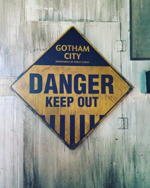 Savannah Welch Instagram - Hittin the high road back home to Texas today!! Toronto, you made a great Gotham these past 9 months. Lockdown Lyfe finally let up the week we wrapped, but I'm not mad at it. I vow to come back and hit a Blue Jays game   experience all the groovy things your city has to offer. Home, heat, & hugs...here we come! 🛣