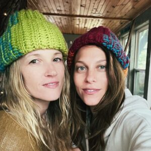 Savannah Welch Instagram - Sep'rated at birf. Coziest hats by my girl @apharmakis. 💞

#soulsis #dreamgirlmaterial #scorpiorising #bestbud