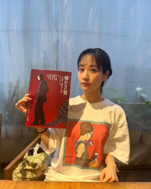 Sawako Fujima Instagram - 中日も過ぎ、東京では残すことあと7公演。

沢山のお客様がいらしてくれて嬉しいです。

東京が終わると次は名古屋、島根、富山、大阪、仙台とまわります。

明日は2回公演だ！がんばります！