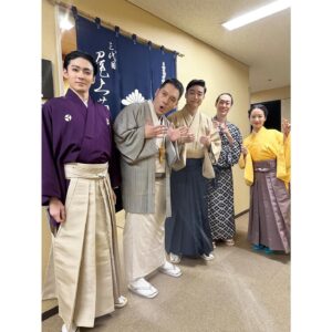Sawako Fujima Instagram - 第五回古典芸能を未来へ@明治座

尾上墨雪先生振付「与一の段」の玉虫を踊らせて頂きました。

ご来場頂きありがとうございました。