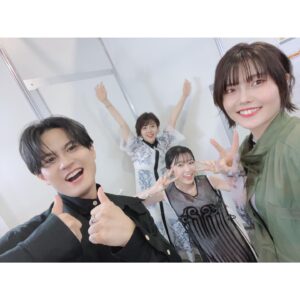 Sayaka Senbongi Instagram - 今日は一日天国大魔境でしたーー！！
会場に来てくださった皆様、配信でご覧になってくださった皆様ありがとうございました！！

4月1日からの放送をお楽しみに！！