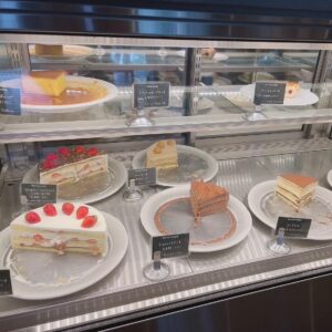 Sayaka Senbongi Instagram - 少し前のお休み
ケーキ食べに行ったよん

みんなも休日楽しんで🤝