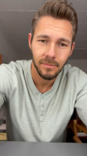 Scott Clifton Instagram - Quick note on imposter accounts…