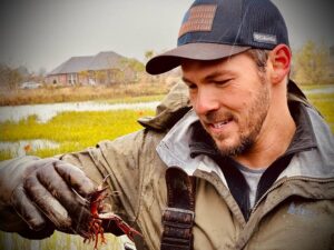 Scott Clifton Instagram - So, I went crawfishing. In Louisiana. In the rain. Does it get any better than that? (Shoutout to Neil, Travis and their respective families, who graciously donated their time to the Clifton Hollywood Bubble Rescue Fund.) 
📷: @franceg