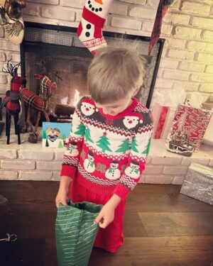 Scott Clifton Instagram - Cliftmas ‘23 Photo Dump (The Old Man’s Cabin, then back in LA.) Stay safe, everyone. 🎄✌️