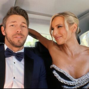 Scott Clifton Instagram - I need to be better about taking pictures at these things, but here’s Elle and me (with a special guest appearance by your favorite tv billionaire) at that fancy shindig last night. @daytimeemmys 🥂