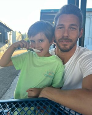 Scott Clifton Instagram - Sugar envy.