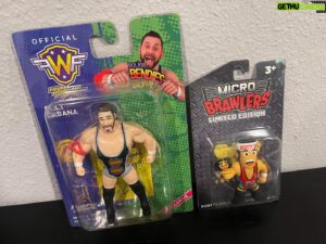 Scott Colton Instagram - A couple of @ColtCabana’s latest figures

The FWF Live LIMITED variant of his #MajorBendies available at MajorPodMerch.com

Also his Scotty Goldman Micro Brawler from @prowrestlingtees 

Both of these are part of @TheMattCardona’s personal collection

#ScratchThatFigureItch @majorbendies