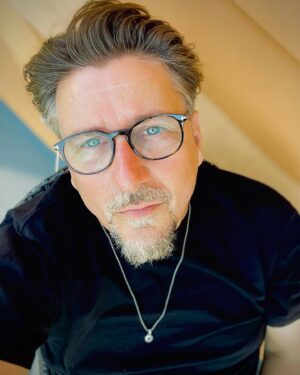 Scott Derrickson Instagram - feeling very grateful today