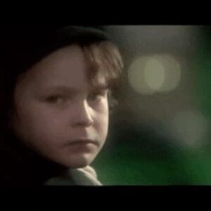 Scott Derrickson Instagram - For this last shot of The Omen, Richard Donner told his child actor to look back at the camera like he was angry, and when he did, Donner started joking “Don’t you smile! Don’t you smile!” 

And that’s how we got one of the great evil smiles in cinema history.

#RIPRichardDonner