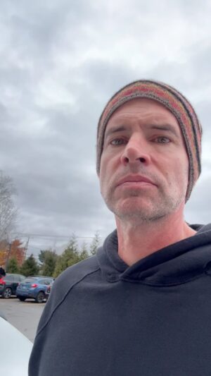 Scott Foley Instagram - #Thanksgivingshopping