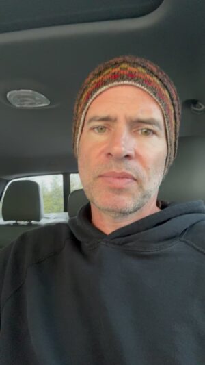 Scott Foley Instagram - #Thanksgivingshopping Grief waves come at the most unexpected moments but are always a healthy sign of healing. #Tato