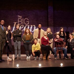 Scott Foley Instagram - I’m thrilled to announce that @foxtv has ordered #TheBigLeap to series for their fall schedule. This show is feel good fun for everyone and I can’t wait to get it out there!