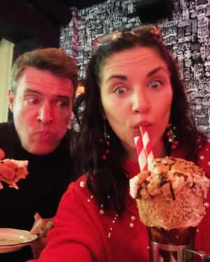 Scott Foley Instagram - 2 families, 1 amazing holiday outing!  If you’re in NYC and get the chance, go to @radiocitymusichall and see the @therockettes Christmas Spectacular. It has become an annual tradition for our family and we were so excited to share it with one of @themeanchick oldest friends @michellelee010911 and her family. And to top it off, true indulgence at @blacktapnyc.  Between the burger and that HUGE milkshake our nights were made!