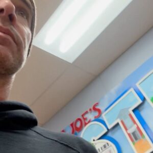 Scott Foley Instagram - #thanksgivingshopping