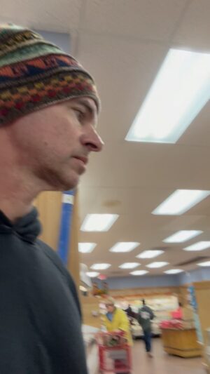 Scott Foley Instagram - #thanksgivingshopping