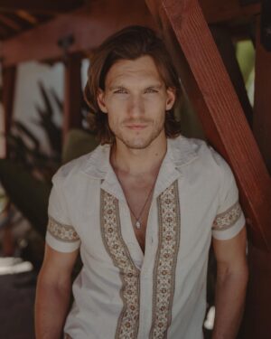 Scott Michael Foster Instagram - Photographer: @hollandclement