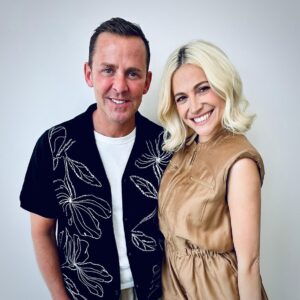 Scott Mills Instagram - Reunited with @pixielott ❤️❤️

We chat Radio 2 in the Park, New Music, old pop magazine interviews and my windy wedding 💒 

Listen back on BBC Sounds