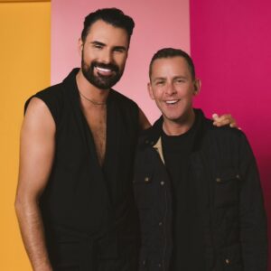 Scott Mills Instagram - @bbceurovision Semi Final 2! Join us from 8pm as 16 acts compete to be in the Grand Final on Saturday 

📺 Watch on BBC One and BBC iPlayer

📸 @capturedbycorinne