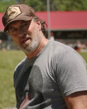 Scott Patterson Instagram - Lost my twitter blue check today. Guess who doesn’t give a damn? Sully Sullivan, that’s who #sullivanscrossing @ctv @ctv_pr - Sunday 7pm on CTV 🇨🇦 Be there when it happens