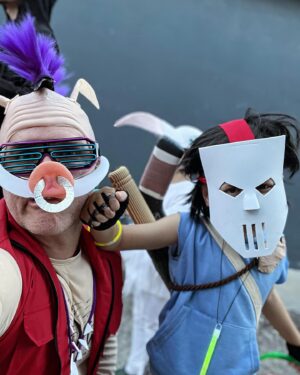 Scott Porter Instagram - Give us “Teenage Mutant Ninja Turtles” without any turtles they said…

So we give you: Rocksteady and Bebop, Casey Jones and April O’Neil.

Every year my wife asks our kids what they want to be for Halloween, every year they pick something crazy (this year Casey Jones and Rocksteady from #TMNT), and every year my wife makes it happen. Not only makes it happen, but CRUSHES it.

She handmade Clover’s muscle shirt, , Rocksteady’s head, McCoy’s mask, and so much more, and then built out the rest of our costumes. 

Haven’t been too active on here, and I know I’m a week late, but I’d be remiss if I didn’t share her awesomeness. So Happy Belated 🎃, y’all.