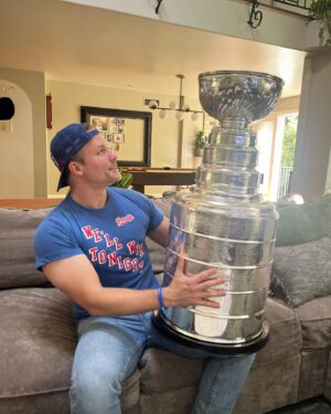 Scott Porter Instagram - We were so incredibly honored to spend some time with the greatest trophy in sports last week. Still can’t believe THE ONE AND ONLY #StanleyCup was in our house!!! 

Expect more pictures of #MyDayWithTheCup…cause trust me, I took a ton…but it’s time to watch the @nyrangers close out the regular season now!!! 

Thank you @nhl for letting the @stanleycup stop by…definitely a day this family will never forget!