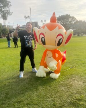 Scott Porter Instagram - The kids and I crashed the Sinnoh Tour last weekend and it was EPIC. So fun to take them to their first in-person event. Brought all our best Sinnoh plushies (and some other ‘mons hitched a ride). Explored all the biomes like the Bubbling Mire. Got a pic with Clover’s all-time fave, Cyndaquil. Caught one of McCoy’s favorite legendaries, Palkia. Partied up with old friends and met some really cool new ones. And, of course, caught all the Pokémon we could (including a SHUNDO Chattot!!!) 

Huge thanks to Niantic for having us out! We had the best time.

Can’t wait to see what’s in store for the global #PokemonGoTour event this weekend! Good luck to all the trainers out there! And of course…Let’s Go!!!

@nianticlabs @pokemongoapp @pokemon