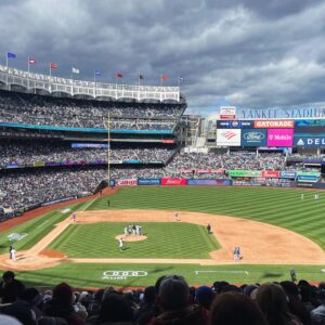 Scott Snyder Instagram - Opening day at Yankee stadium with the folks! Bad game, great day❤️