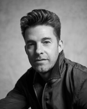 Scott Speedman Instagram - Fall issue of @instylemagazine. This was a really fun one…..amazing photos by @kevinsinclairphoto.