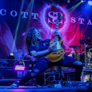 Scott Stapp Instagram - Thank you @bluewaterborderfest Last night was HOT🔥 @ontariosbluecoast @cityofsarnia #livemusic #rock #music #energy #love #summerkickoff #letsgo #higherpower 
📷 @metcalfephoto @mintypicsflint